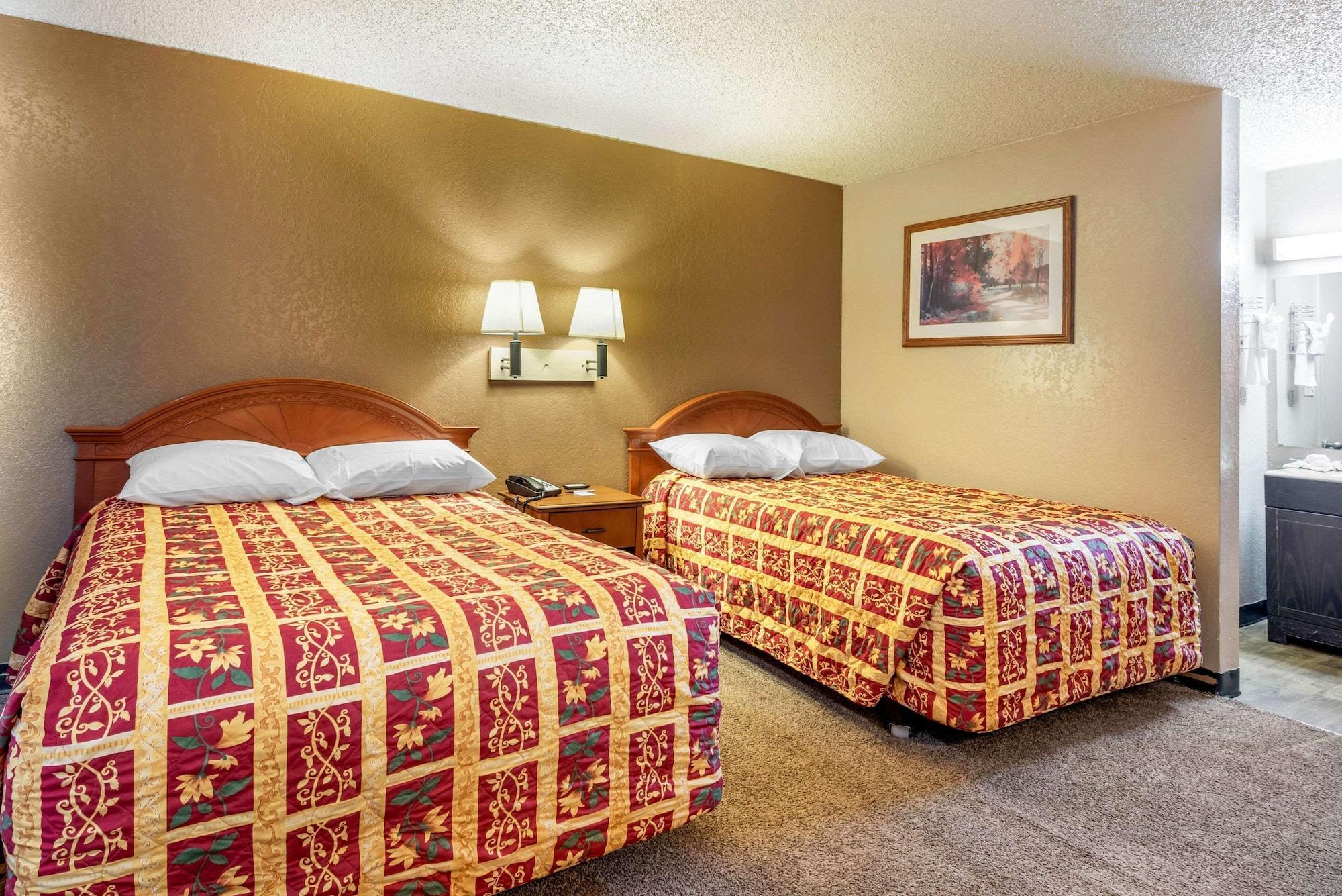 Rodeway Inn Pueblo Eksteriør bilde