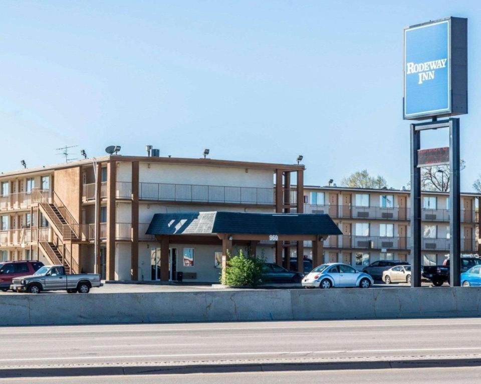Rodeway Inn Pueblo Eksteriør bilde